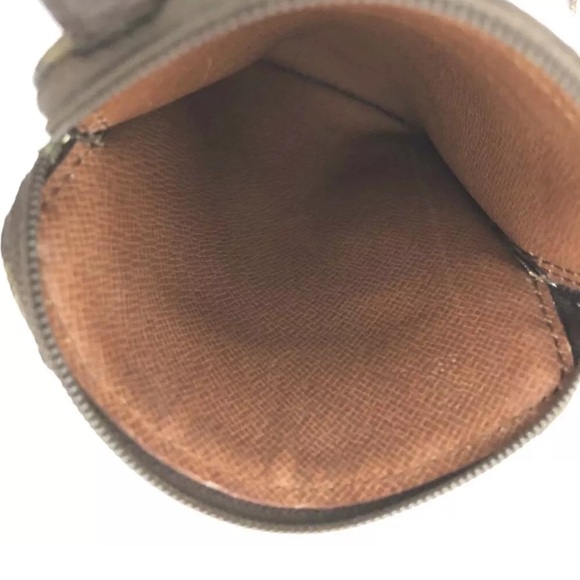 Louis Vuitton Monogram Pochette Secret Shoulder Pouch - Picture 6 of 9